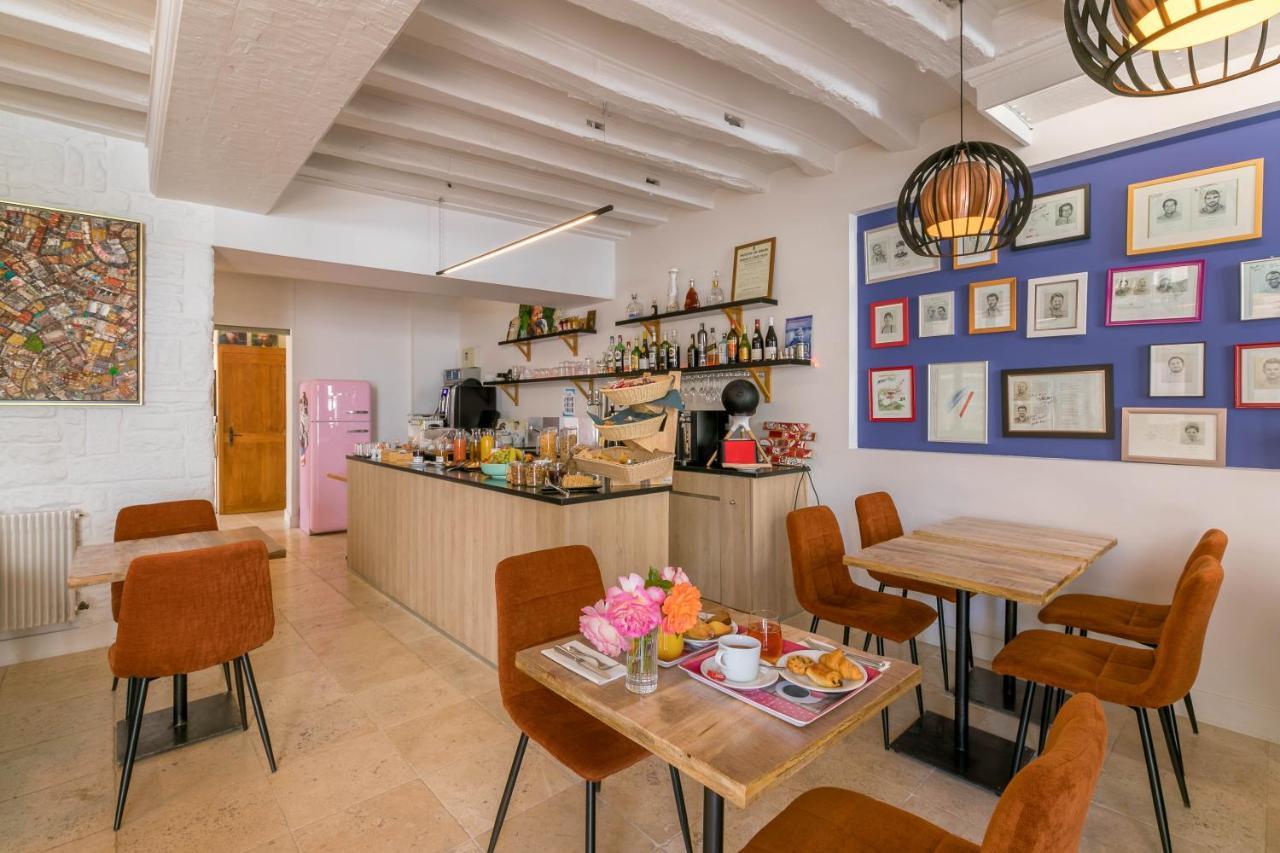 Le Central Boutique Hotel Бон Екстериор снимка