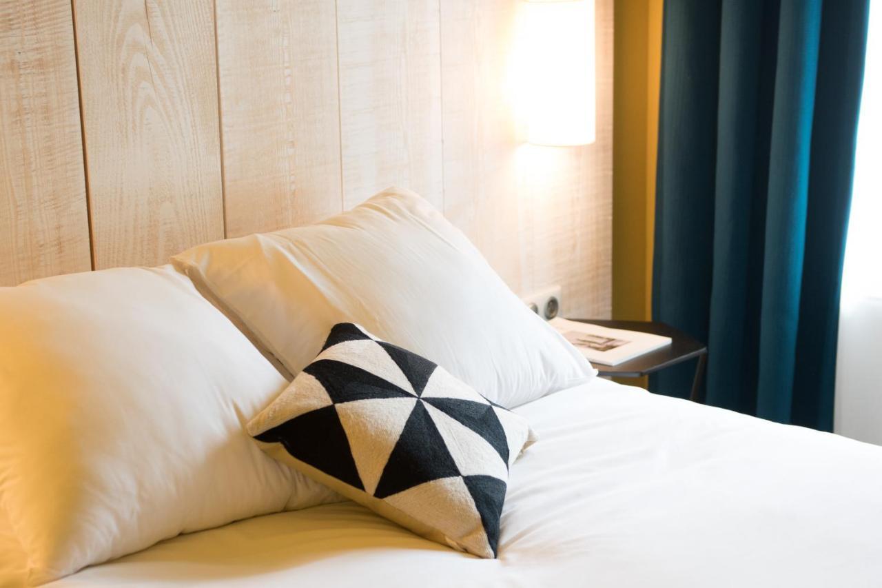 Le Central Boutique Hotel Бон Екстериор снимка
