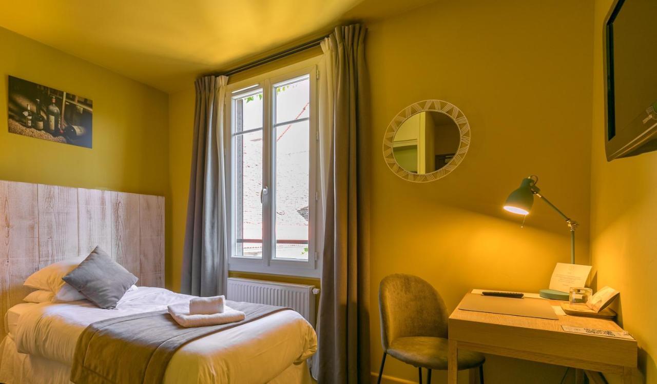 Le Central Boutique Hotel Бон Екстериор снимка