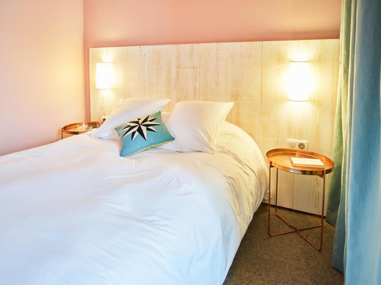 Le Central Boutique Hotel Бон Екстериор снимка